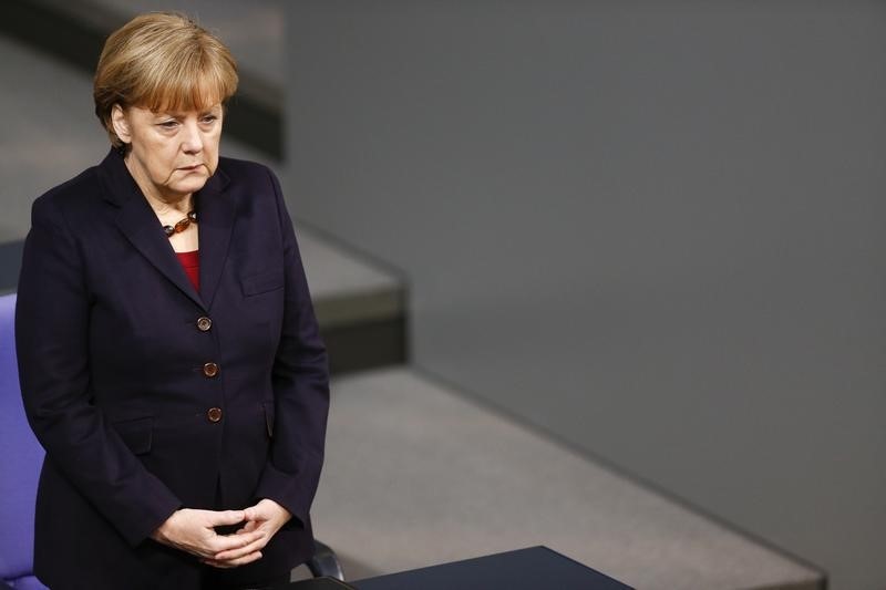 © Reuters. German Chancellor Merkel attends a session of the lower house of parliament Bundestag in Berlin