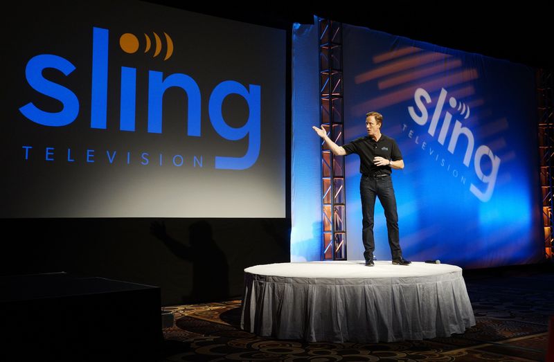 © Reuters. Roger Lynch, CEO of Sling TV, announces the new Sling Television streaming service by Dish during the Dish news conference at the International Consumer Electronics show (CES) in Las Vegas