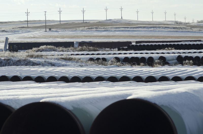 © Reuters. A depot used to store pipes for Transcanada Corp's planned Keystone XL oil pipeline is seen in Gascoyne North Dakota