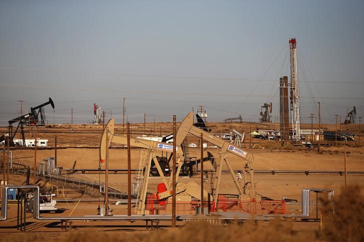 © Reuters. صادرات النفط الخام الأمريكية تقفز لمستوى قياسي في نوفمبر