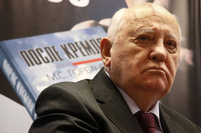 © Reuters. Ex-presidente soviético Mikhail Gorbachev durante apresentação de seu livro "Depois do Kremlin" em Moscou