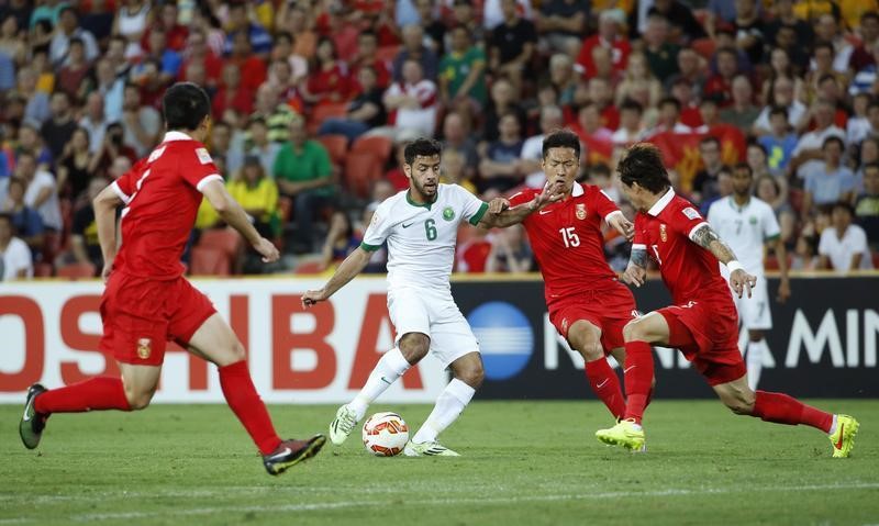 © Reuters. رغم الفرص الضائعة اوزبكستان تتفوق على كوريا الشمالية في كأس اسيا