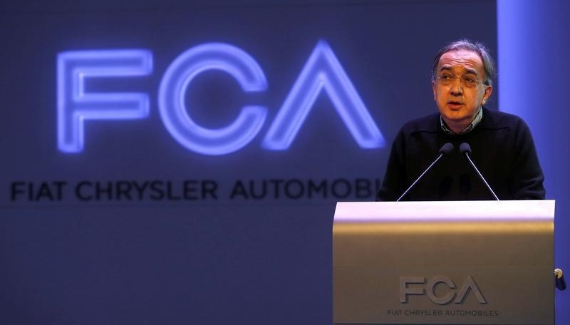 © Reuters. Fiat Chrysler Chief Executive Sergio Marchionne gives opening remarks during the FCA Investors Day at Chrysler World Headquarters in Auburn Hills