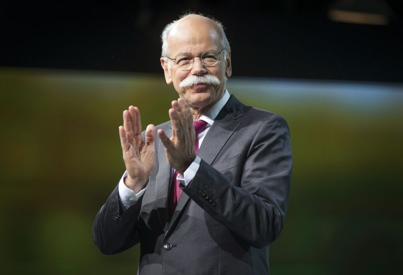 © Reuters. Chairman of Daimler AG and Head of Mercedes-Benz Cars Dieter Zetsche speaks before revealing the Mercedes GLE Coupe during a preview event for the media, ahead of the 2015 North American International Auto Show (NAIAS) in Detroit, Michigan