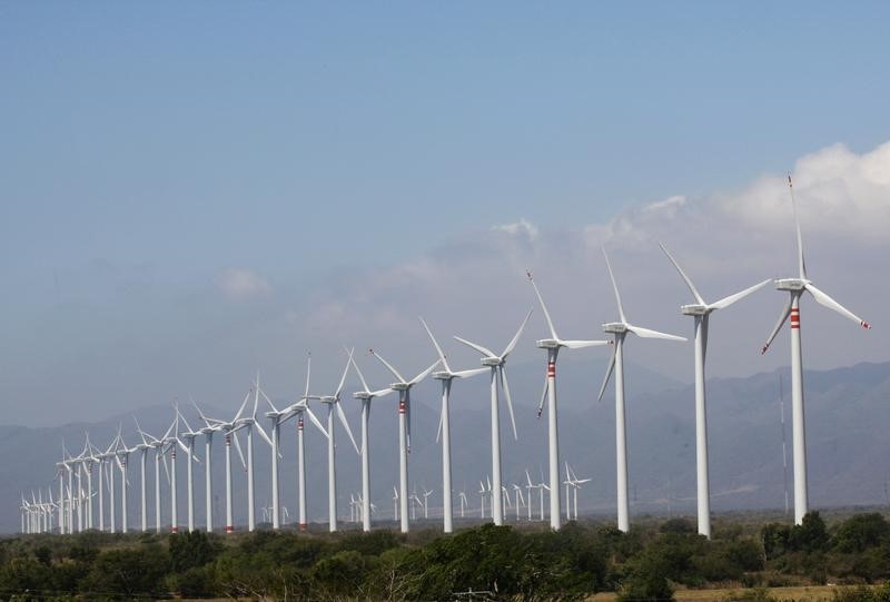 © Reuters. México espera inversión energía eólica de 14.000 mln dlrs entre 2015 y 2018