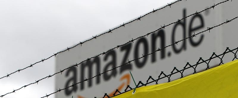 © Reuters. Bruselas publicará los detalles de la investigación a Amazon y Luxemburgo