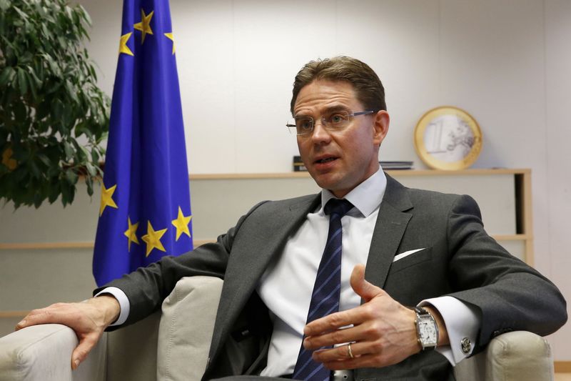 © Reuters. European Commission Vice-President Katainen, responsible for Jobs, Growth, Investment and Competitiveness, speaks during a Reuters interview in Brussels