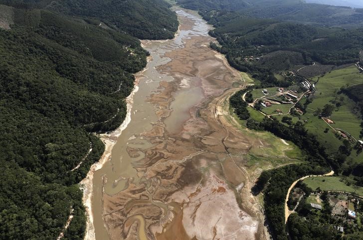 © Reuters. Vista aérea da represa Atibainha