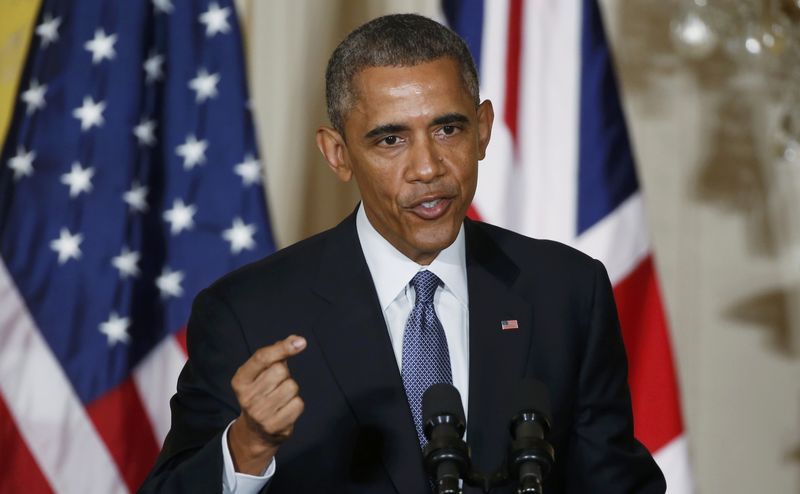 © Reuters. U.S. President Obama addresses joint news conference with British Prime Minister Cameron at the White House in Washington