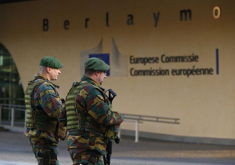 © Reuters. الشرطة:ليست هناك صلة بين مخطط بلجيكا واعتقالات في اليونان