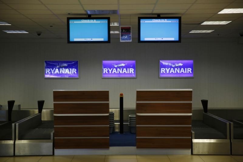 © Reuters. A check-in desk area with Ryanair signage is seen at the airport in Lodz