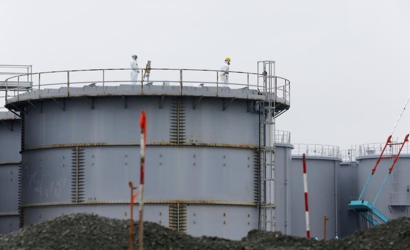 © Reuters. Tanques de armazenamento de água contaminada por radiação na usina de Fukushima Daiichi, no Japão