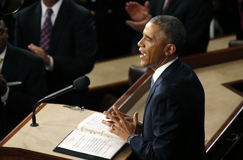 © Reuters. U.S. President Barack Obama delivers his State of the Union address to a joint session of the U.S. Congress on Capitol Hill in Washington