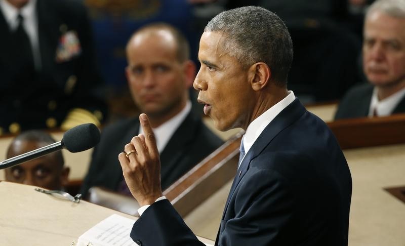 © Reuters. U.S. President Barack Obama delivers his State of the Union address to a joint session of the U.S. Congress on Capitol Hill in Washington