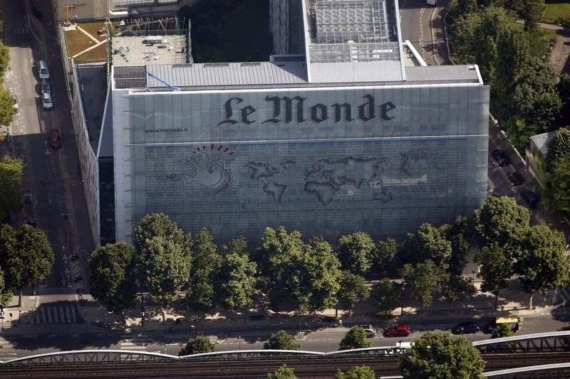 © Reuters. Vista aérea da sede do jornal Le Monde, em Paris