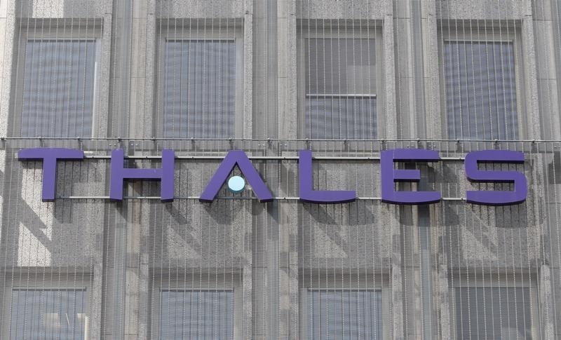 © Reuters. DNCS PÈSERA SUR LES COMPTES 2014 DE THALES