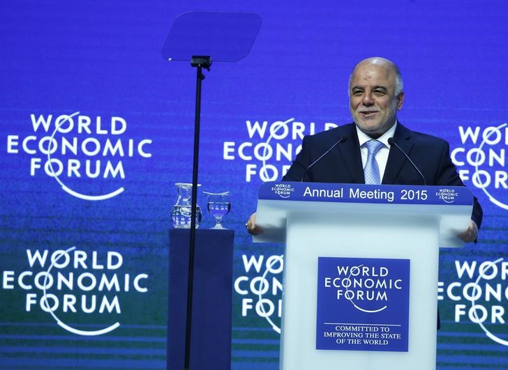 © Reuters. Iraq's Prime Minister al-Abadi addresses the session 'A Vision for Iraq' in the Swiss mountain resort of Davos