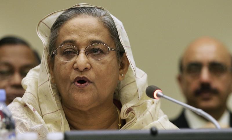 © Reuters. 34 قتيلا على الأقل في أعمال عنف بسبب الانتخابات في بنجلادش