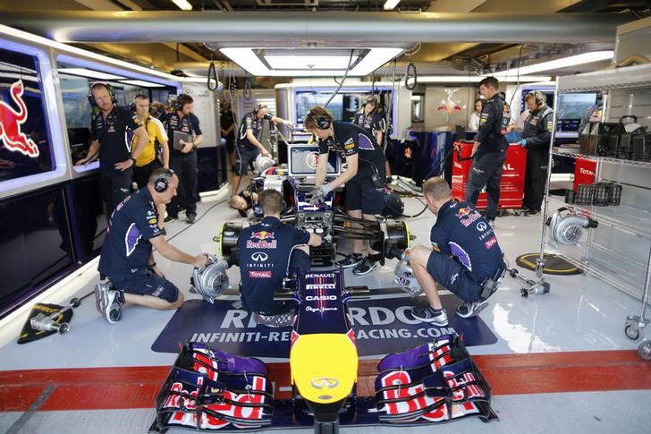 © Reuters. Red Bull ultima los preparativos antes del arranque de la pretemporada