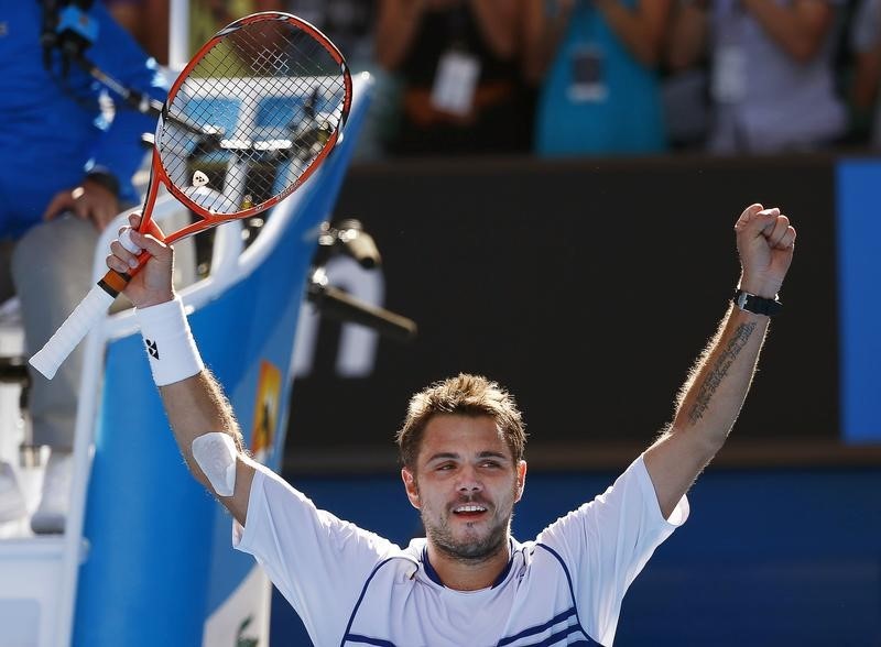 © Reuters. Wawrinka derrota a Nishikori y avanza a semifinales del Abierto de Australia