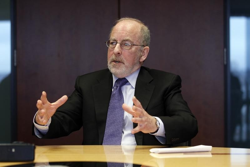 © Reuters. Patrick Honohan, the Governor of the Central Bank of Ireland, speaks during an interview with Reuters in central Dublin