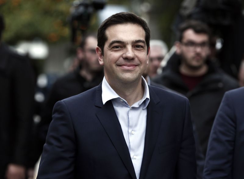 © Reuters. الألمان في صدمة مع البداية النارية لحكم رئيس وزراء اليونان اليساري
