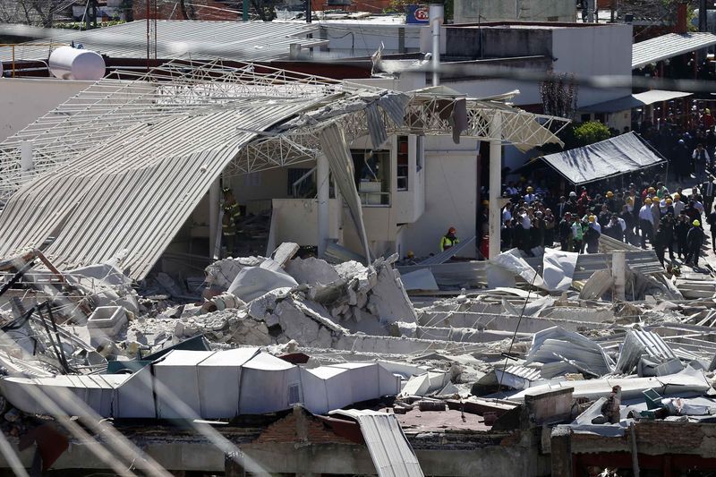 © Reuters. Maternidade no oeste da Cidade do México, onde houve uma explosão