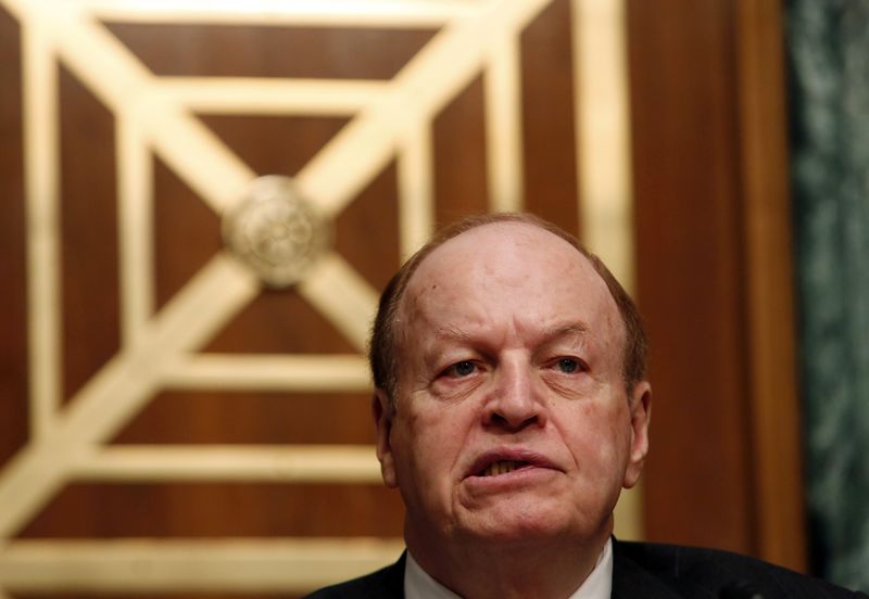 © Reuters. Chairman Richard Shelby (R-AL) speaks during a Senate Banking, Housing and Urban Affairs Committee hearing