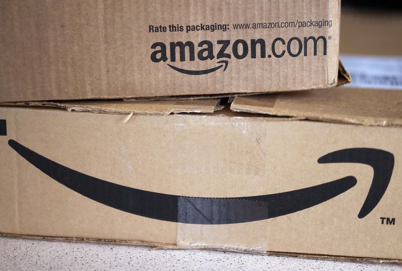 © Reuters. Two freshly delivered Amazon boxes are seen on a counter in Golden, Colorado