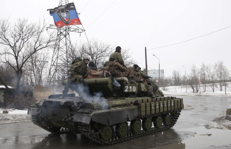 © Reuters. الجيش الأوكراني يتهم الانفصاليين بشن هجوم على المركز الثقافي في دونيتسك