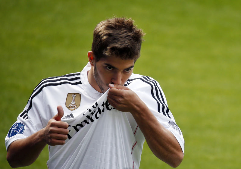 © Reuters. Lucas Silva podría debutar con el Real Madrid el sábado ante la Real Sociedad