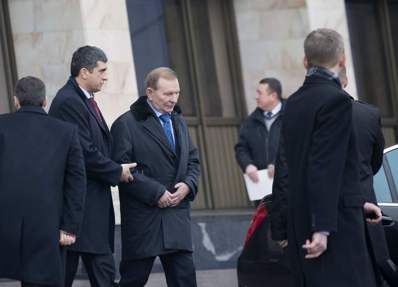 © Reuters. مبعوث أوكرانيا يتهم الانفصاليين بتقويض محادثات سلام مينسك