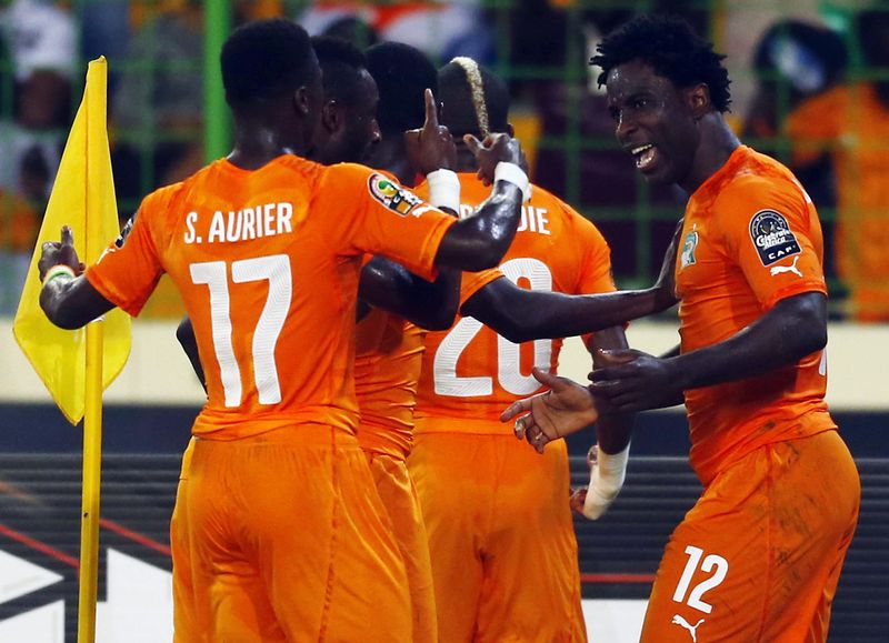 © Reuters. Ivory Coast's Wilfried Bony celebrates his goal during their quarter-final soccer match of the 2015 African Cup of Nations against  Algeria in Malabo