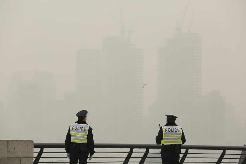 © Reuters. الصين تقول إن 90% من مدنها لم تف بمعايير جودة الهواء في 2014