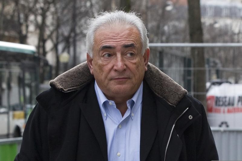 © Reuters. Comienza en Francia el juicio contra Strauss-Kahn por proxenetismo 