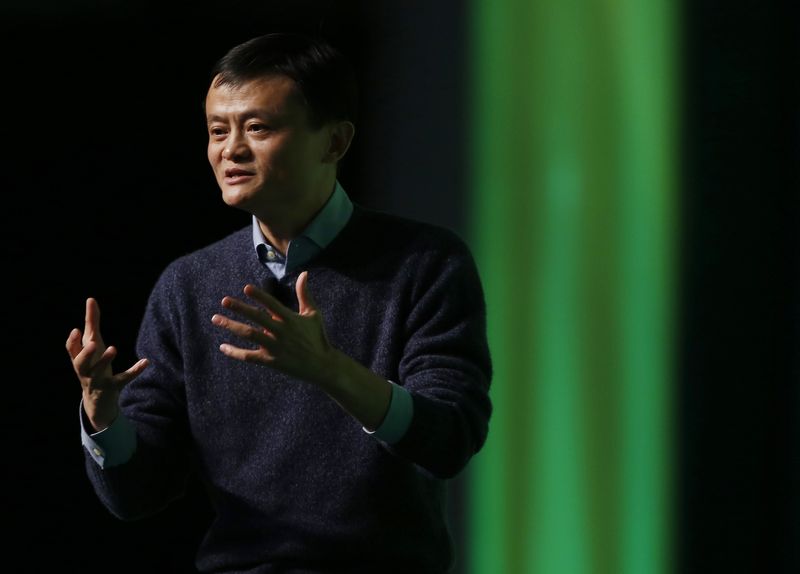 © Reuters. Alibaba Group Holding Ltd chairman Jack Ma gestures during a talk by Our Hong Kong Foundation in Hong Kong