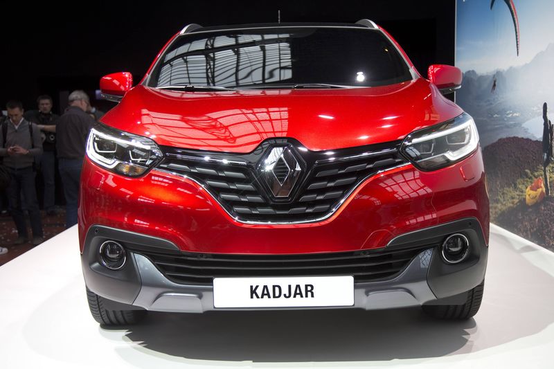 © Reuters. A Renault Kadjar, a new crossover SUV, is seen during a presentation in Saint-Denis near Paris