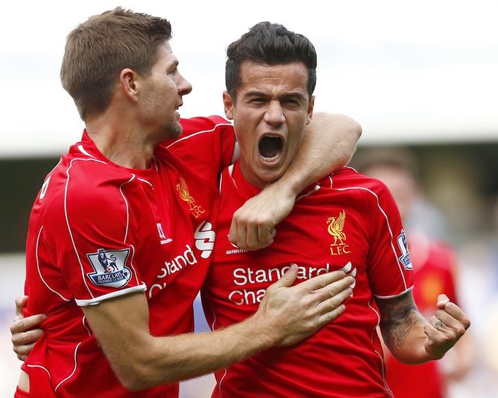 © Reuters. Coutinho firma un nuevo contrato con el Liverpool