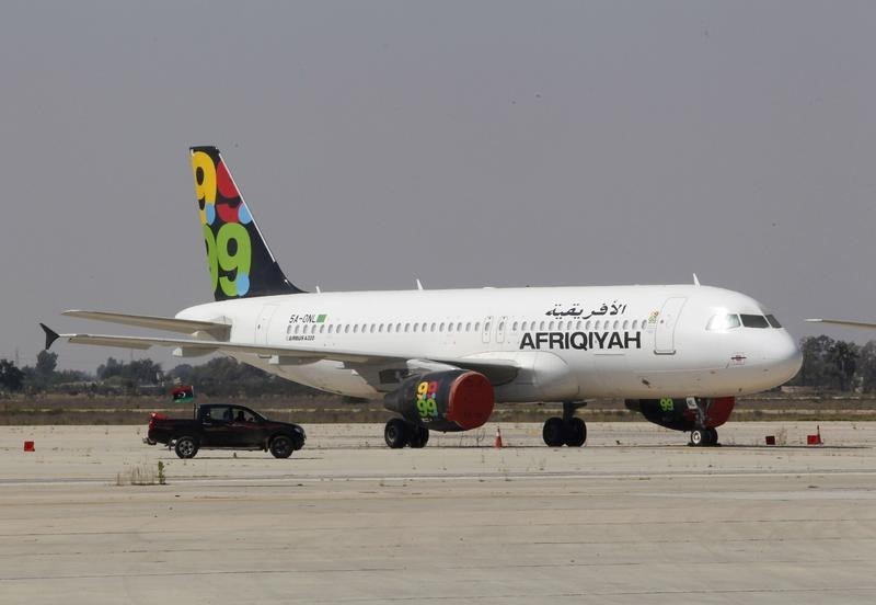 © Reuters. An Afriqiyah Airways aircraft is pictured at the Tripoli Airport