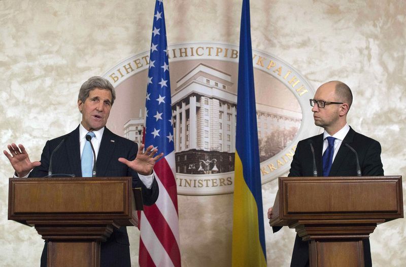 © Reuters. كيري يقول إن السلام في شرق أوكرانيا لا يمكن أن يكون "من جانب واحد"