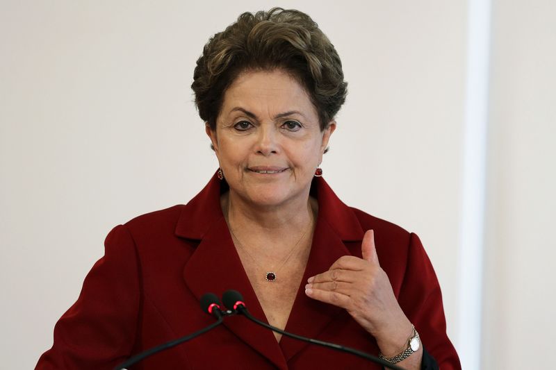 © Reuters. Dilma durante posse de novo ministro