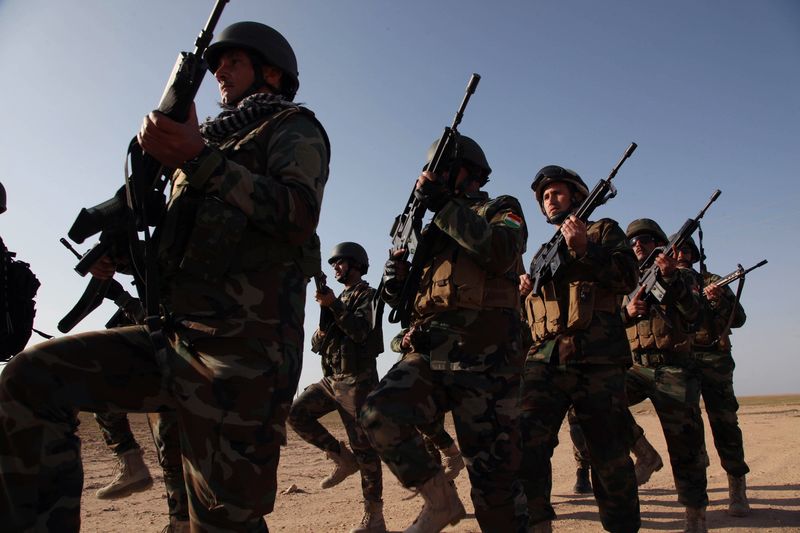 © Reuters. مسؤولون: امريكا ترسل قدرات للبحث والانقاذ الي العراق في القتال ضد المتشددين