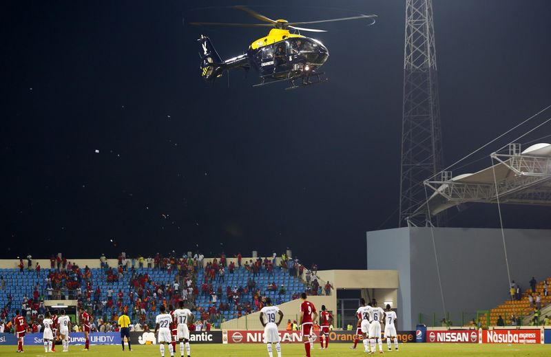 © Reuters. Confusão na semifinal da Copa das Nações Africanas