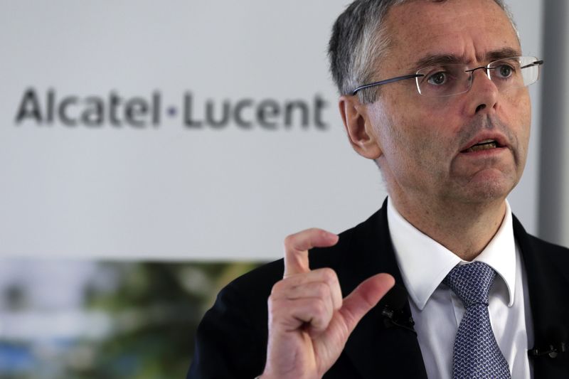 © Reuters. Alcatel-Lucent apunta a mejora de márgenes este año