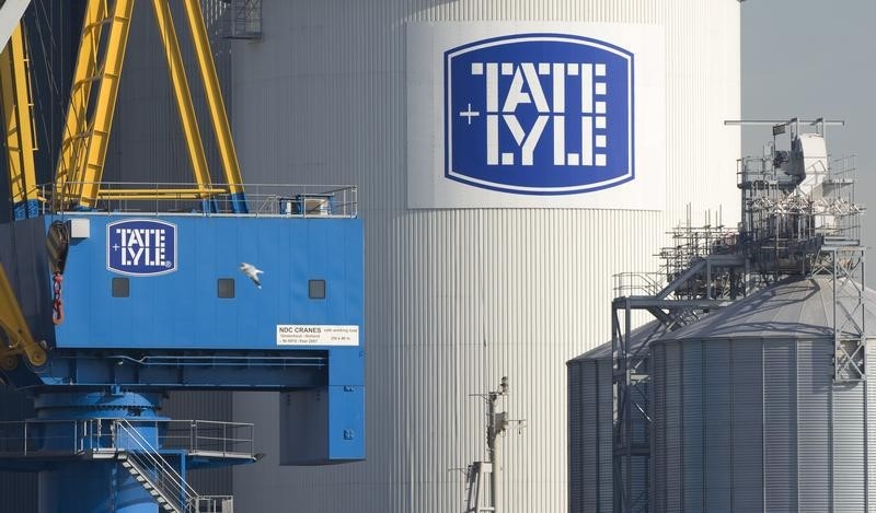 © Reuters. The logo of Tate and Lyle is pictured in east London