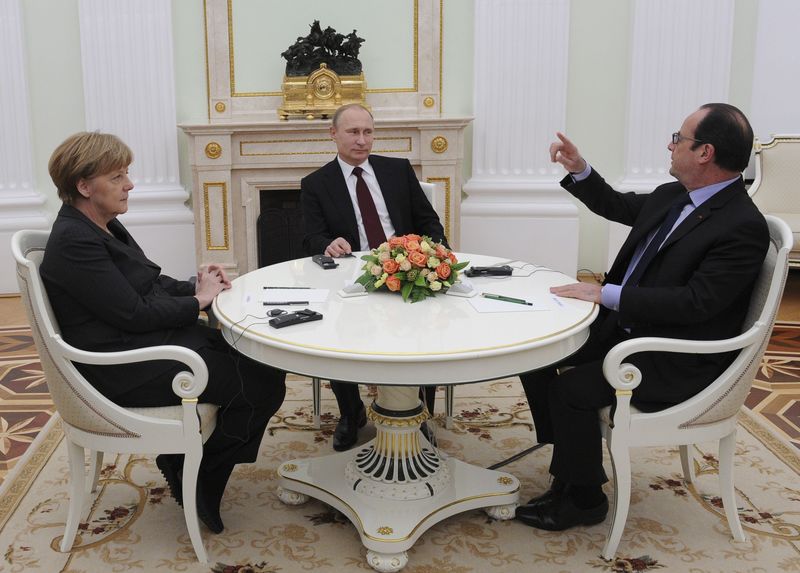 © Reuters. ميركل تشك في احتمال نجاح محادثات السلام مع بوتين