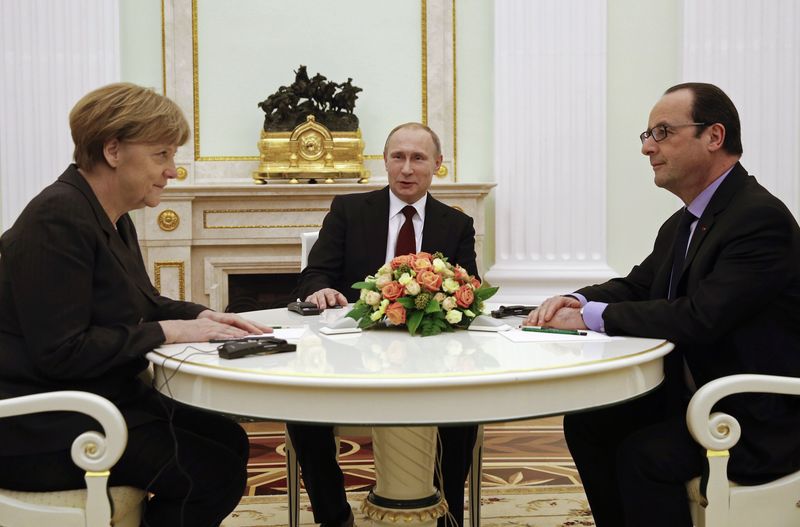 © Reuters. الرئيس الروسي يقول إنه لن يشن حربا على أحد