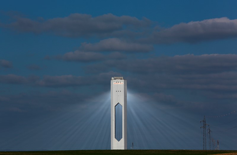 © Reuters. Abengoa se planteará venta de negocio biocarburantes a largo plazo