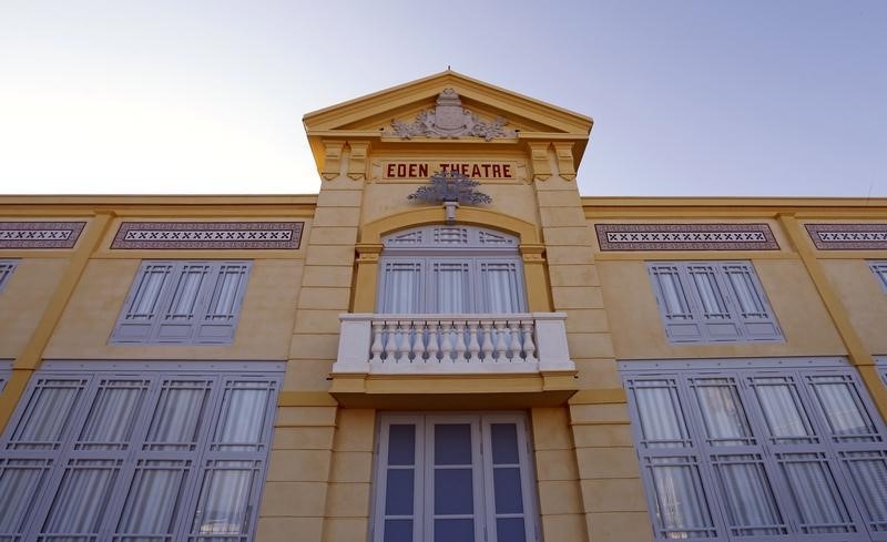 © Reuters. Fachada do cinema L'Eden, primeiro e mais antigo cinema do mundo