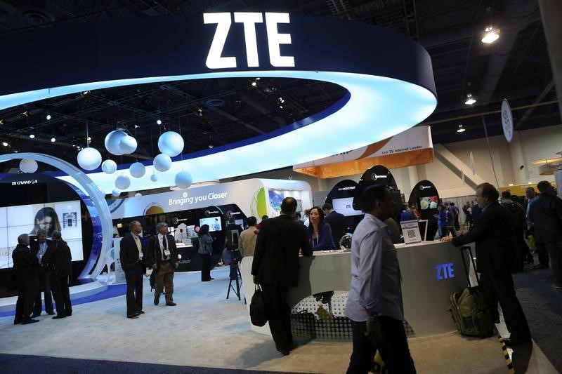 © Reuters. The ZTE display is shown at the annual Consumer Electronics Show (CES) in Las Vegas